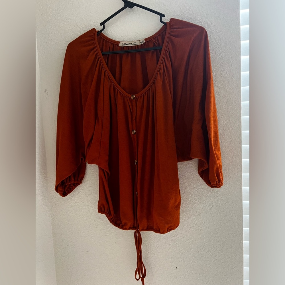 Burnt orange blouse, size large, looks like new